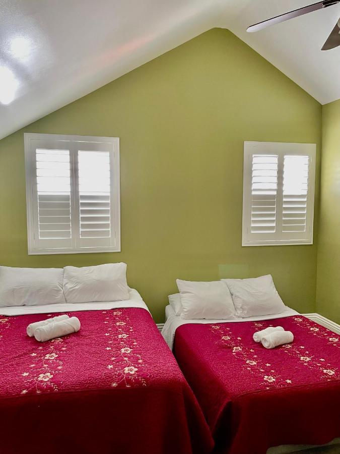 Accommodatie bij particulieren Private Large La Bedroom W Private Full Bathroom Or Half-bathroom - Tv - Ac - Wifi - Private Fridge Near Usc - Exposition Park - Usc Memorial Coliseum - Banc Of California Bmo Stadium - Downtown Angeles Dtla - Of Southern California Us Los Angeles