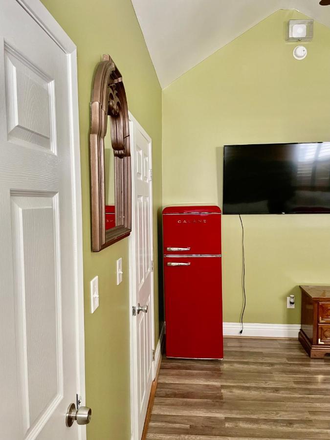 Private Large La Bedroom W Private Full Bathroom Or Half-bathroom - Tv - Ac - Wifi - Private Fridge Near Usc - Exposition Park - Usc Memorial Coliseum - Banc Of California Bmo Stadium - Downtown Angeles Dtla - Of Southern California Us Accommodatie bij particulieren *