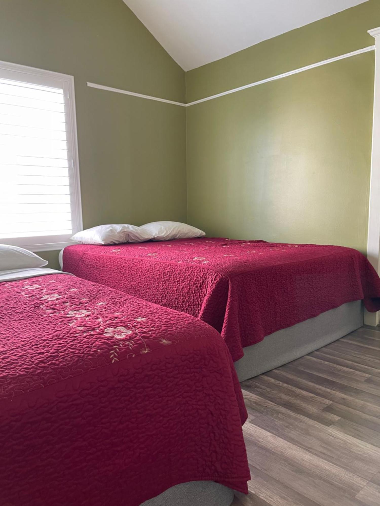 Private Large La Bedroom W Private Full Bathroom Or Half-bathroom - Tv - Ac - Wifi - Private Fridge Near Usc - Exposition Park - Usc Memorial Coliseum - Banc Of California Bmo Stadium - Downtown Angeles Dtla - Of Southern California Us Accommodatie bij particulieren