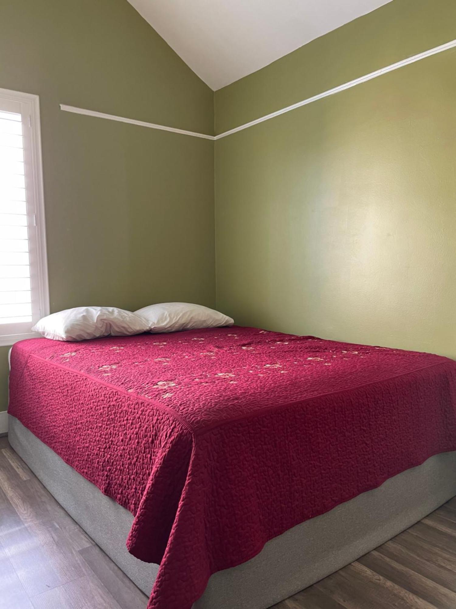 Private Large La Bedroom W Private Full Bathroom Or Half-bathroom - Tv - Ac - Wifi - Private Fridge Near Usc - Exposition Park - Usc Memorial Coliseum - Banc Of California Bmo Stadium - Downtown Angeles Dtla - Of Southern California Us Accommodatie bij particulieren